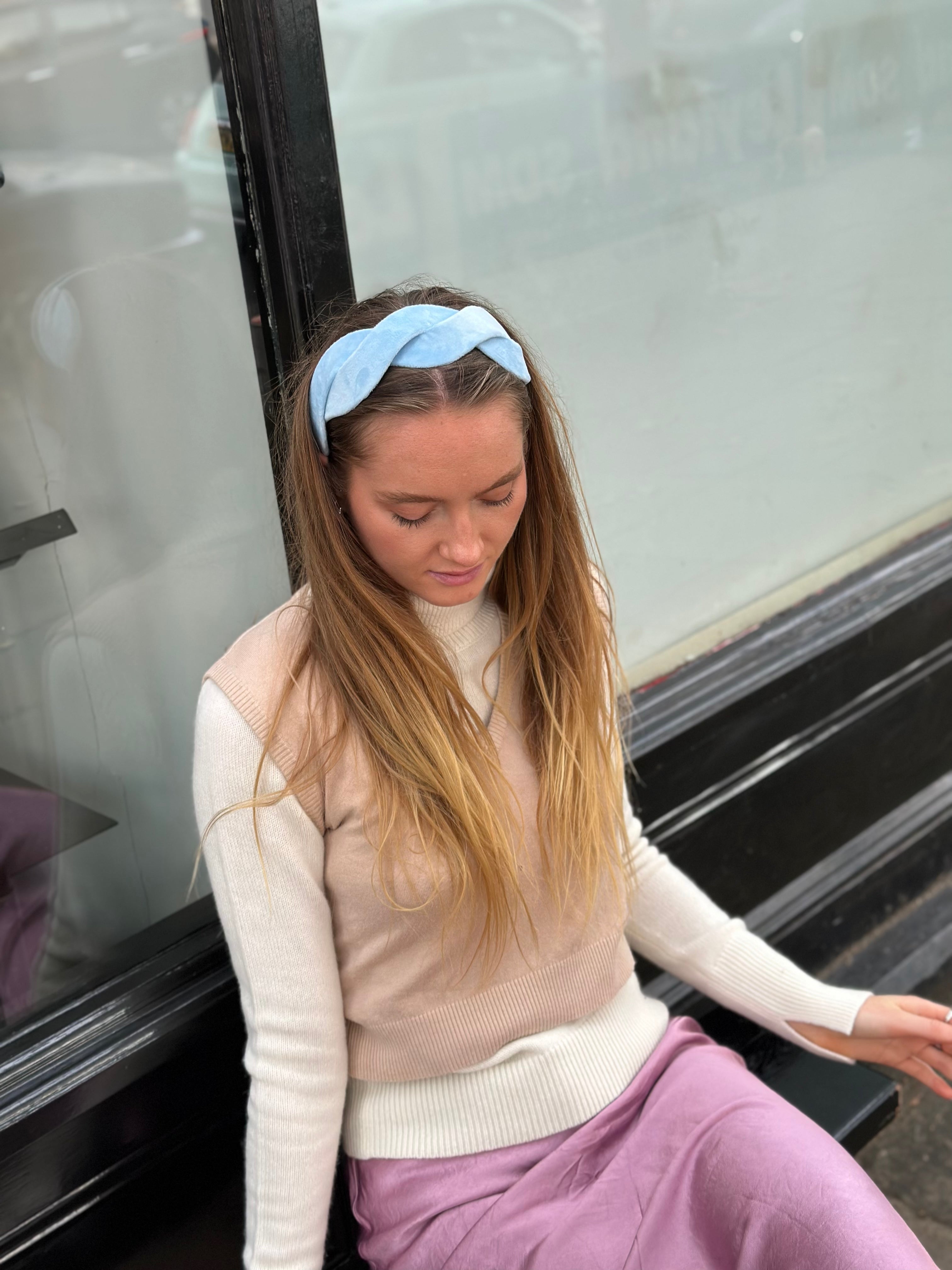 Scalloped Blue Velvet Headband - Luxurious Elegance for Every Day