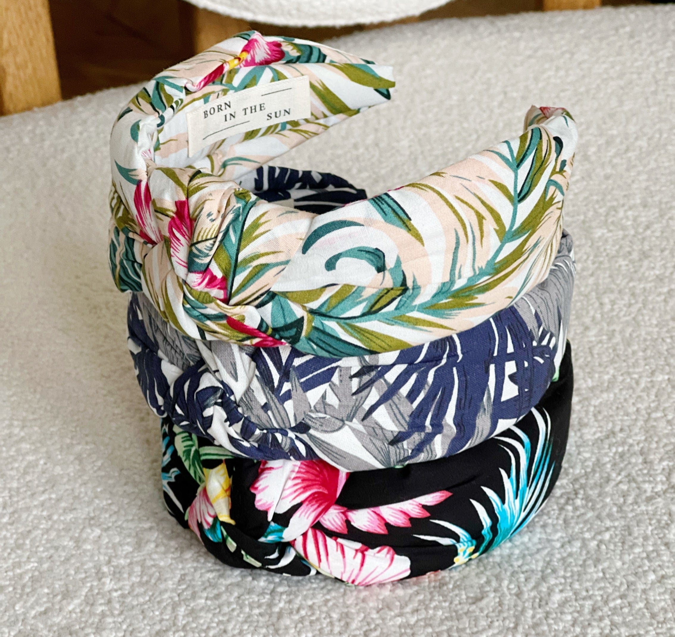 Hawaii black knotted headband - Born In The Sun