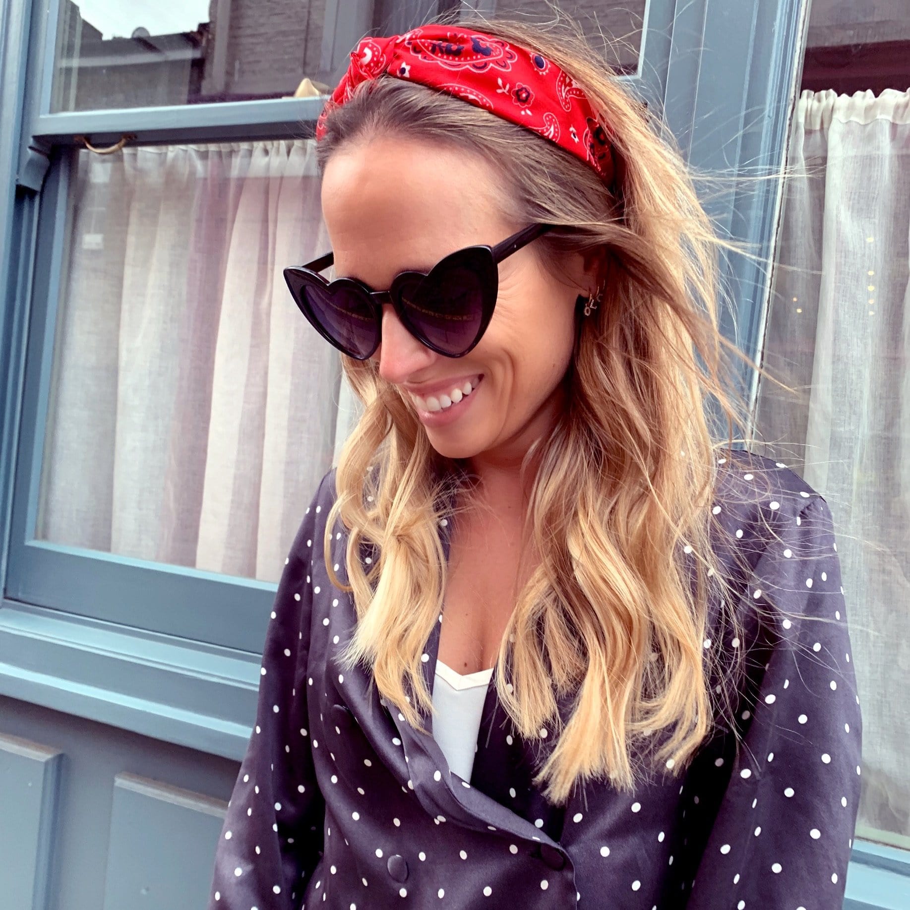 Bandana Red knotted headband at Born In The Sun - Borninthesun