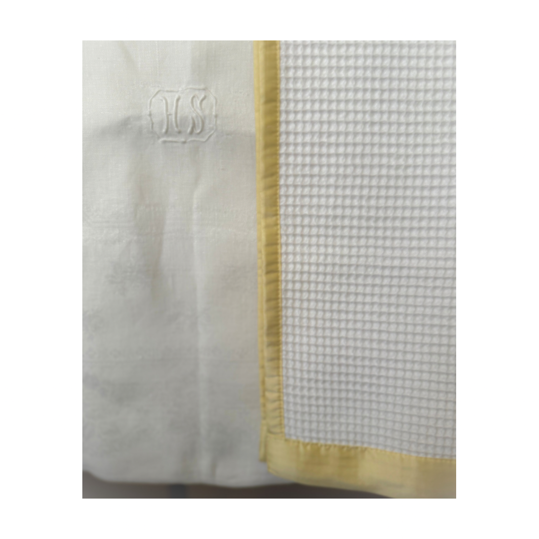 Hand towel with butter yellow silk