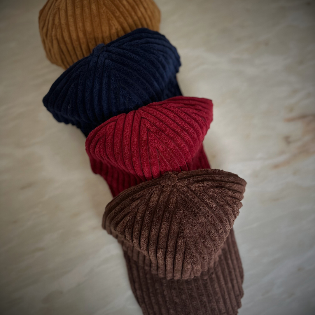 Corduroy hat chocolate brown