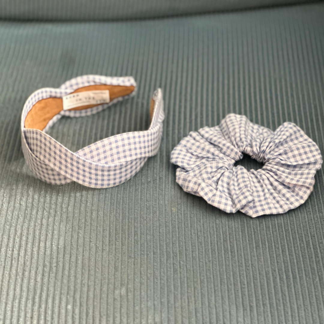 Classic gingham Scrunchie hair tie