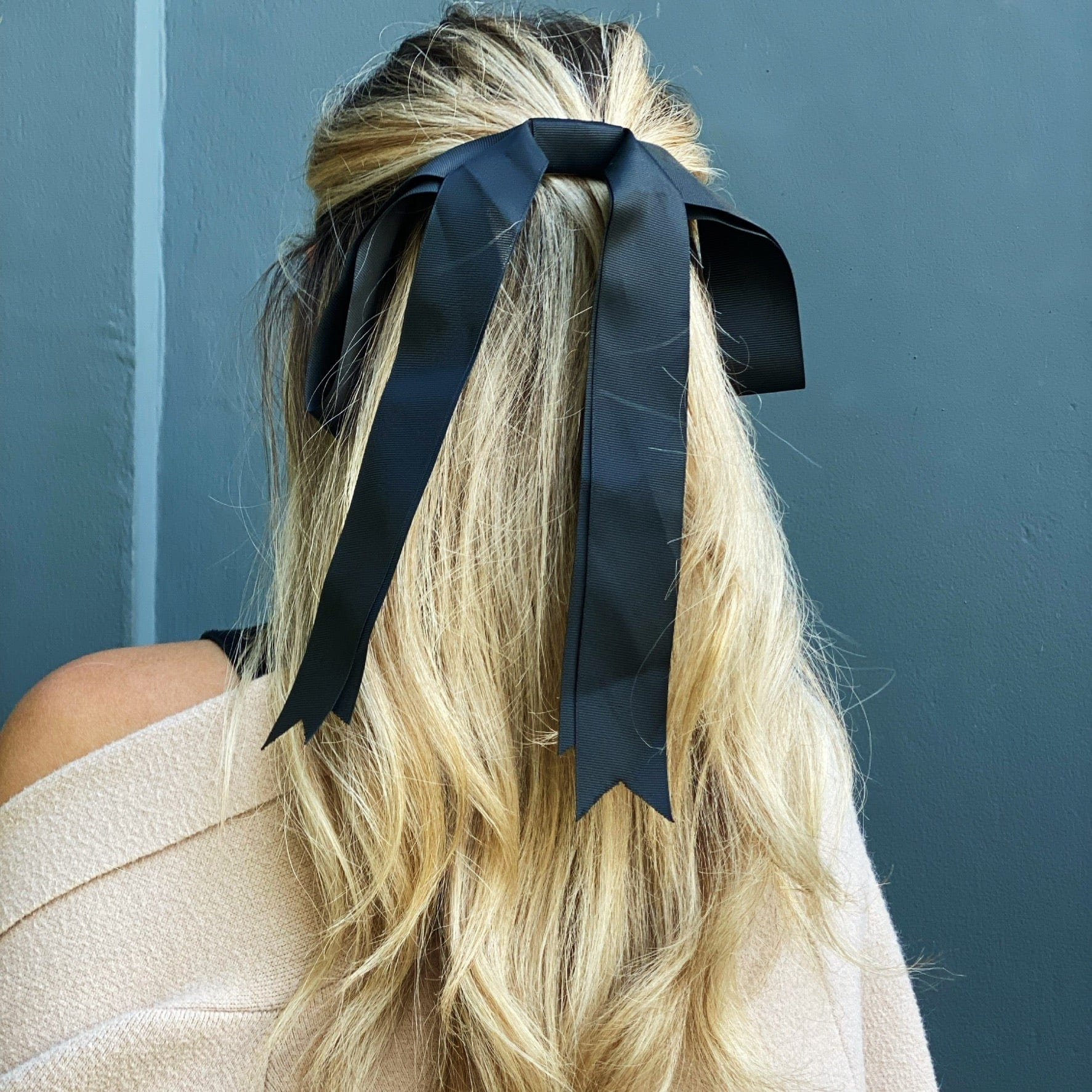 Bow with Hair Clip Fastener - Born In The Sun