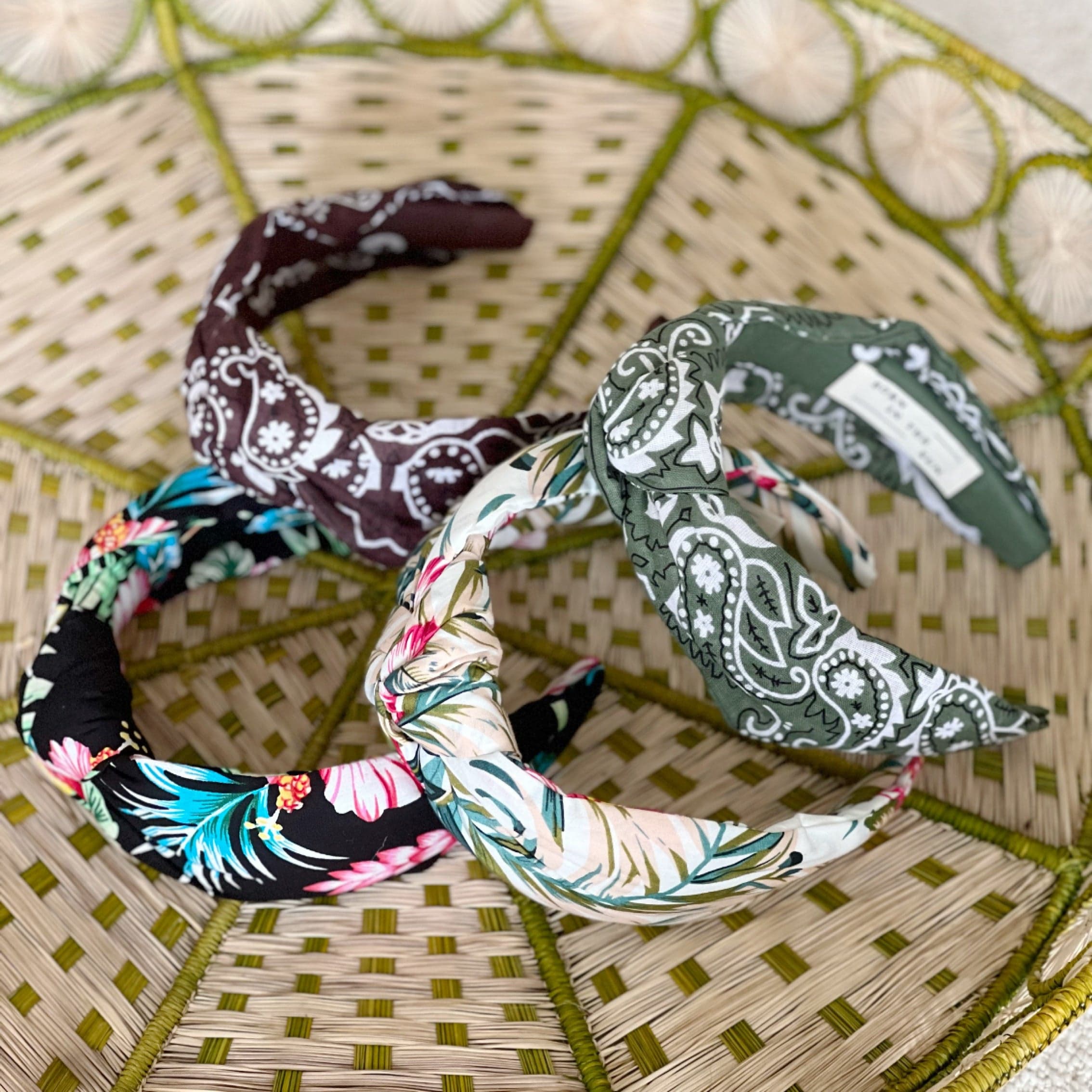 Hawaii black knotted headband - Born In The Sun