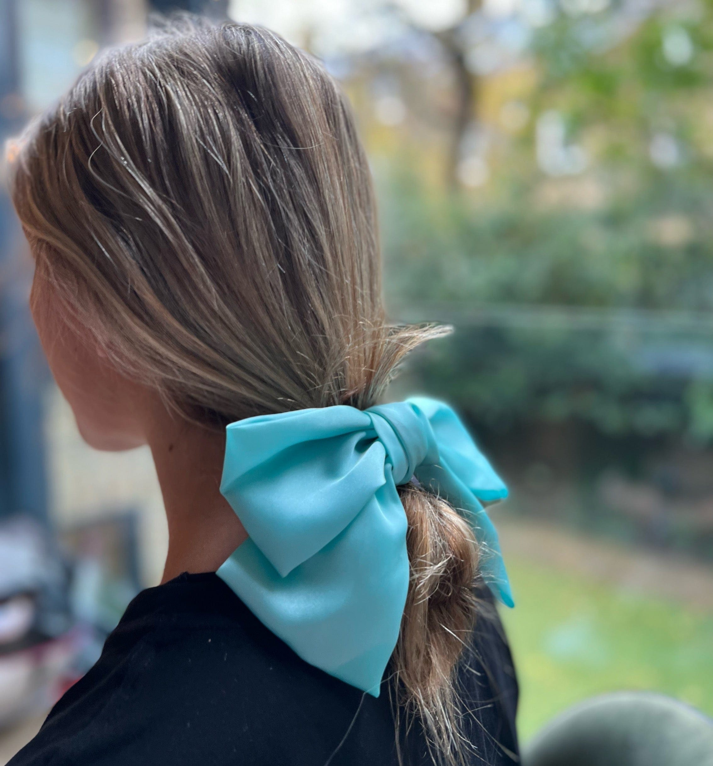 Bow sky blue with Hair Clip Fastener - Born In The Sun