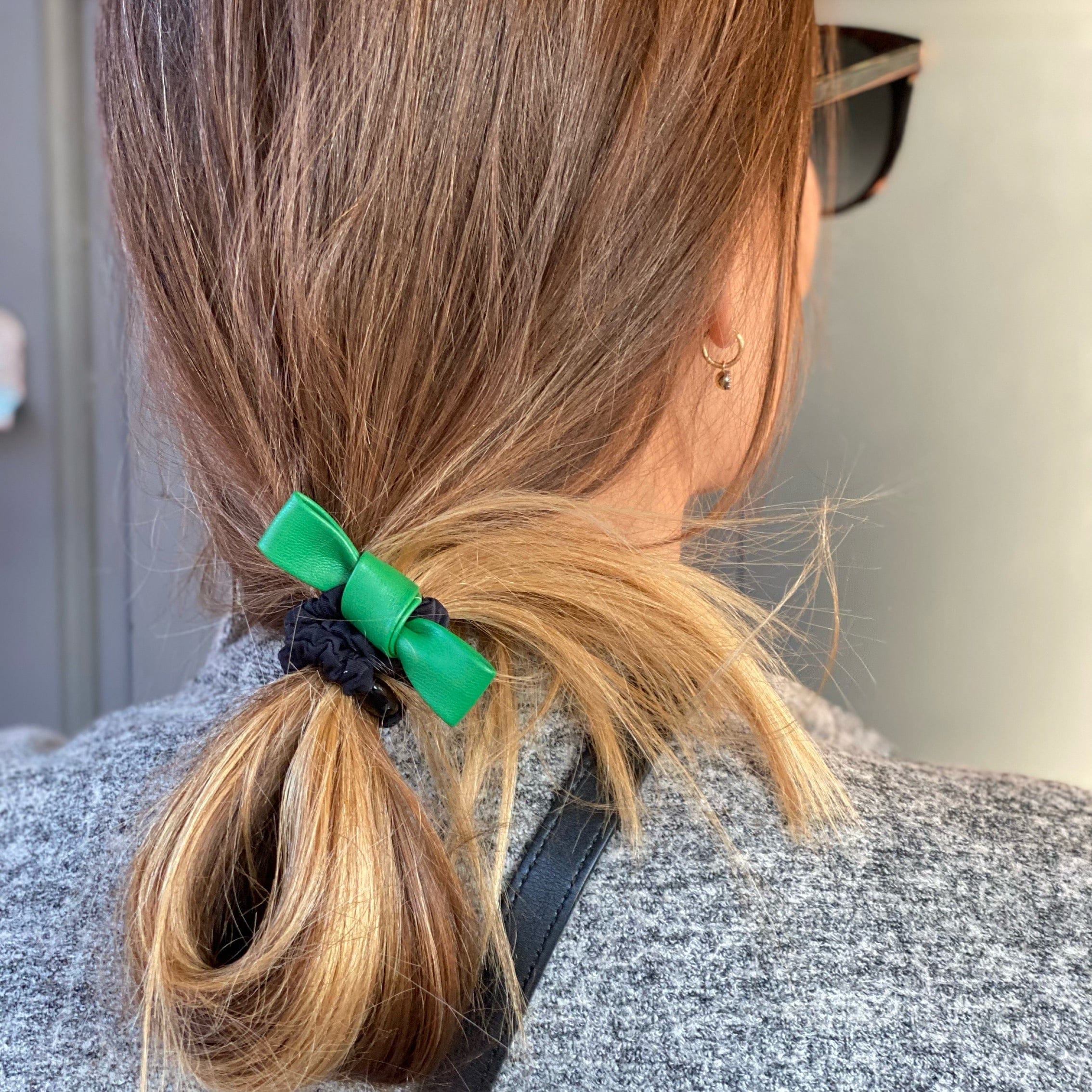 Green Leather bow Hair tie at Born In The Sun - Borninthesun